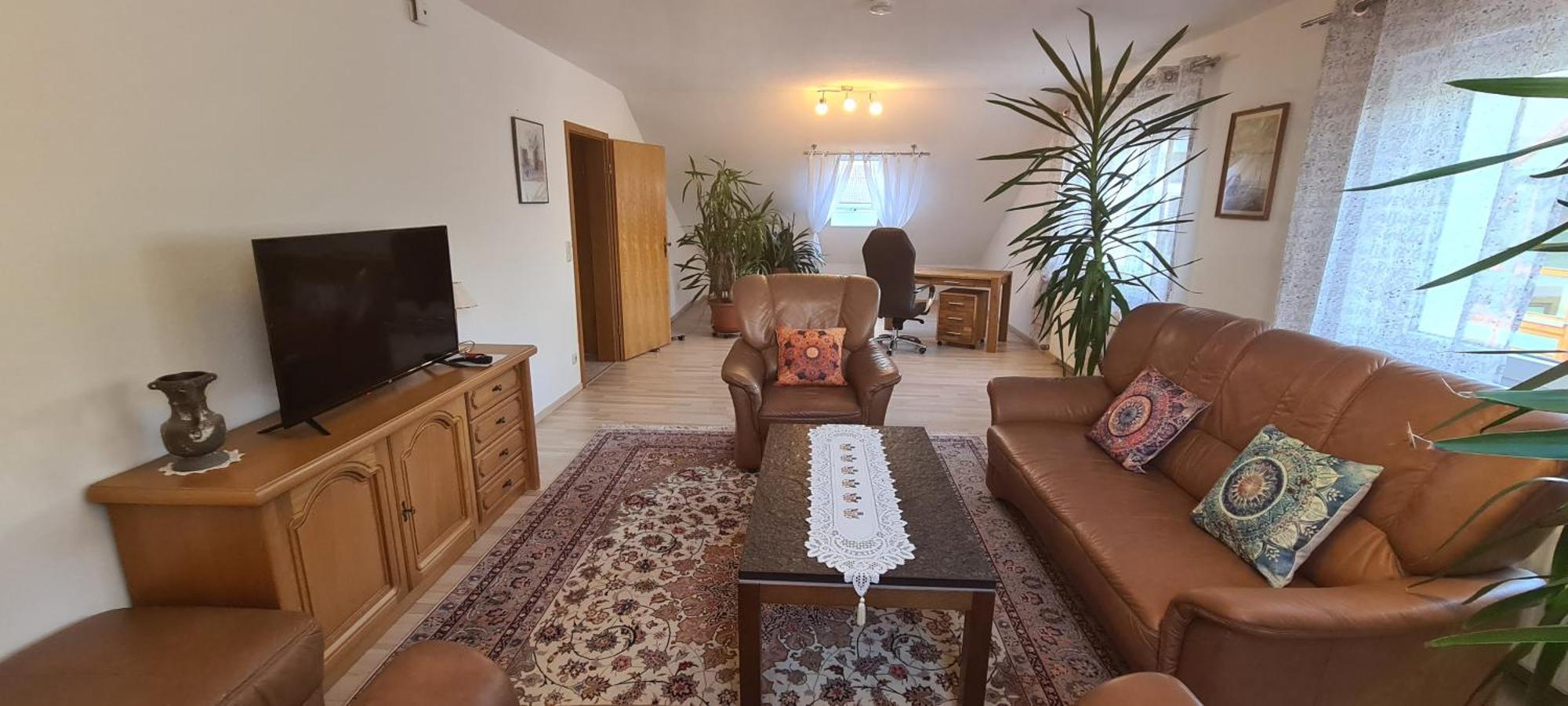 Gemuetliche 120 Qm Ferienwohnung Mit Balkon 아델스도프 외부 사진