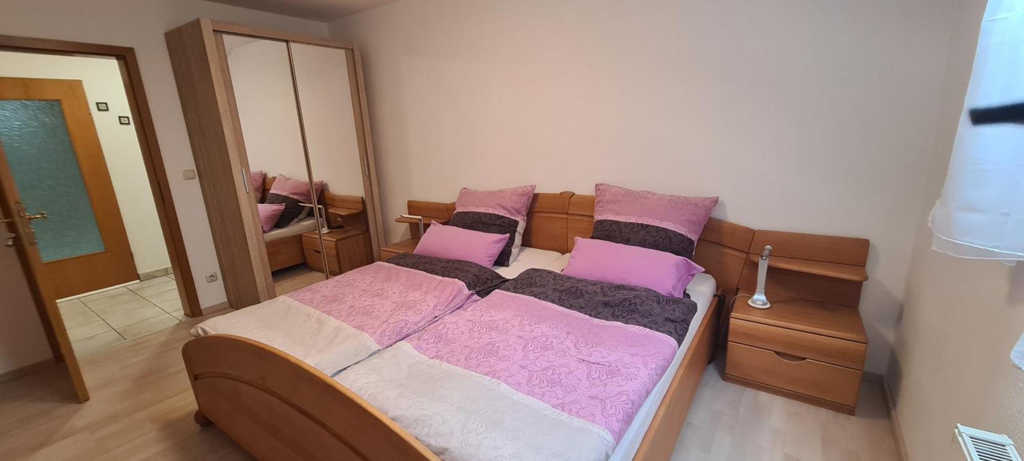 Gemuetliche 120 Qm Ferienwohnung Mit Balkon 아델스도프 외부 사진